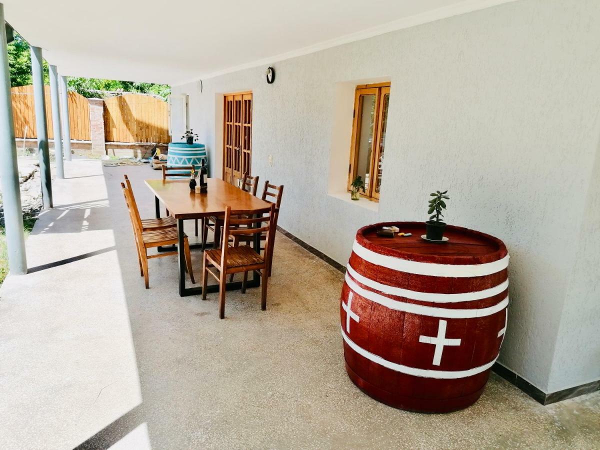 Guesthouse Zedafoni Zestafoni Exteriér fotografie